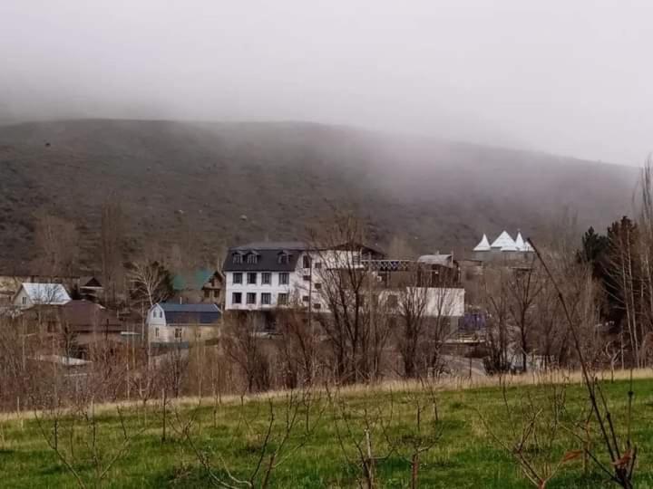 Olive Ala-Archa Hotel & Spa Verkhnyaya Alaarcha Exterior photo